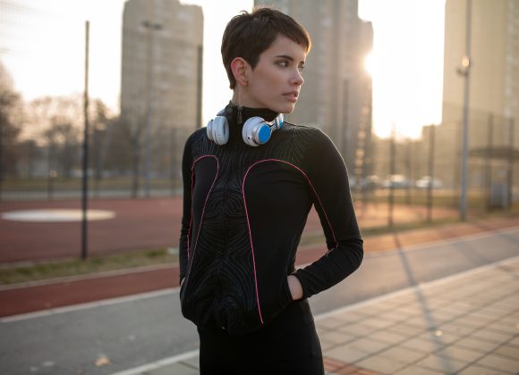 Portrait of fit woman taking break from jogging How to Buy the Right Running Shoes?
